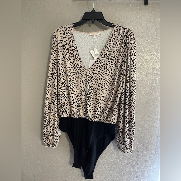NWT Wayf bodysuit - Picture 1 of 3